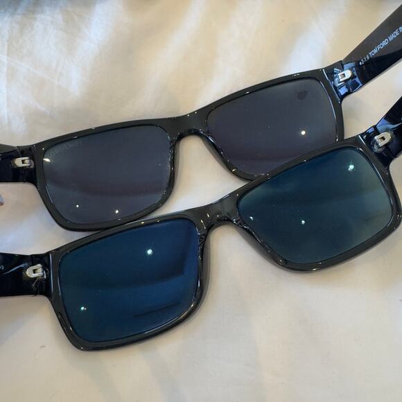TOM FORD MASON Lot (2) FT0445 01N Sunglasses Black Frame Green Lenses 58mm - Picture 2 of 7
